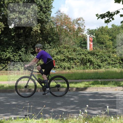 10.08.2025 - GEWOBA Citytriathlon Bremen Yannick Fuchs http://msf.ph/oto/8567467 10.08.2025 12:37:17 Radfahren 726, 804, 982 meine-sportfotos.de