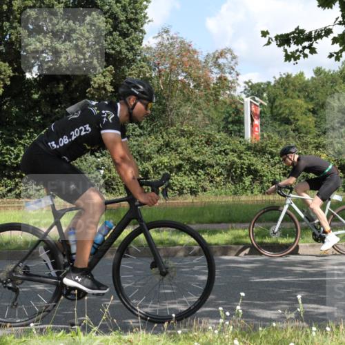 10.08.2025 - GEWOBA Citytriathlon Bremen Yannick Fuchs http://msf.ph/oto/8567500 10.08.2025 12:38:14 Radfahren 557, 671, 761, 764, 782, 784, 825, 844, 853, 1018 meine-sportfotos.de
