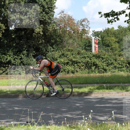 10.08.2025 - GEWOBA Citytriathlon Bremen Yannick Fuchs http://msf.ph/oto/8567512 10.08.2025 12:38:32 Radfahren 557, 634, 662, 772, 797 meine-sportfotos.de