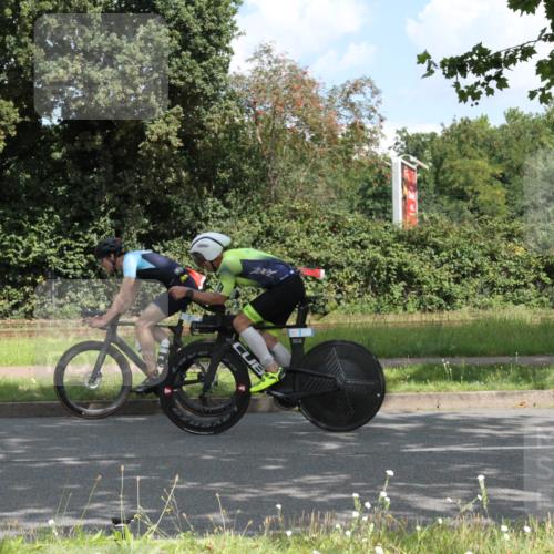 10.08.2025 - GEWOBA Citytriathlon Bremen Yannick Fuchs http://msf.ph/oto/8567548 10.08.2025 12:39:17 Radfahren 658, 696, 709, 729, 758, 869, 900, 969, 1006 meine-sportfotos.de