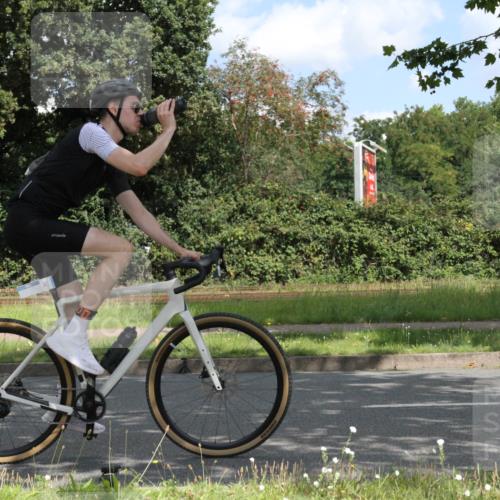 10.08.2025 - GEWOBA Citytriathlon Bremen Yannick Fuchs http://msf.ph/oto/8567622 10.08.2025 12:40:38 Radfahren 581, 597, 606, 672, 723, 737, 802, 829, 848, 870, 879, 910, 921, 949, 1002, 1024 meine-sportfotos.de