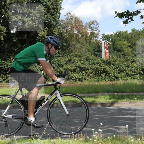 10.08.2025 - GEWOBA Citytriathlon Bremen Yannick Fuchs http://msf.ph/oto/8567624 10.08.2025 12:40:43 Radfahren 606, 672, 723, 785, 802, 829, 848, 870, 879, 921, 1001, 1002, 1024 meine-sportfotos.de