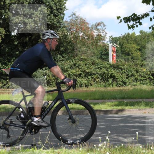 10.08.2025 - GEWOBA Citytriathlon Bremen Yannick Fuchs http://msf.ph/oto/8567652 10.08.2025 12:41:26 Radfahren 609, 619, 705, 730, 755, 830, 849, 862, 934, 1014 meine-sportfotos.de