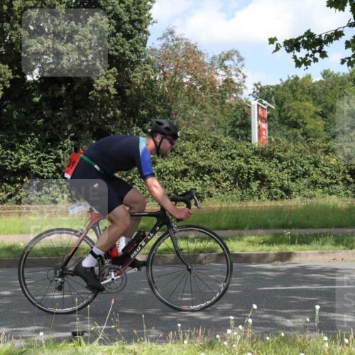 10.08.2025 - GEWOBA Citytriathlon Bremen Yannick Fuchs http://msf.ph/oto/8567653 10.08.2025 12:41:28 Radfahren 609, 619, 705, 730, 755, 830, 849, 862, 934, 1014 meine-sportfotos.de