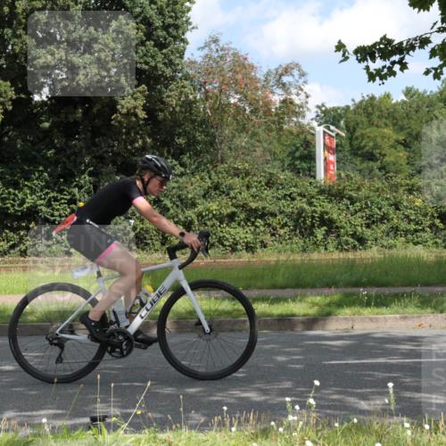 10.08.2025 - GEWOBA Citytriathlon Bremen Yannick Fuchs http://msf.ph/oto/8567667 10.08.2025 12:41:57 Radfahren 614, 623, 923, 926, 983, 1003 meine-sportfotos.de