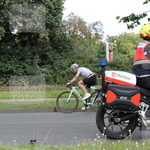 10.08.2025 - GEWOBA Citytriathlon Bremen Yannick Fuchs http://msf.ph/oto/8567773 10.08.2025 12:44:52 Radfahren 607, 638, 647, 716, 727, 786, 809, 816, 819, 958, 1030 meine-sportfotos.de