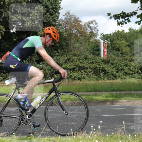 10.08.2025 - GEWOBA Citytriathlon Bremen Yannick Fuchs http://msf.ph/oto/8567968 10.08.2025 12:48:57 Radfahren 578, 621, 627, 641, 649, 655, 682, 788, 857, 863, 932, 950, 1010, 1027 meine-sportfotos.de