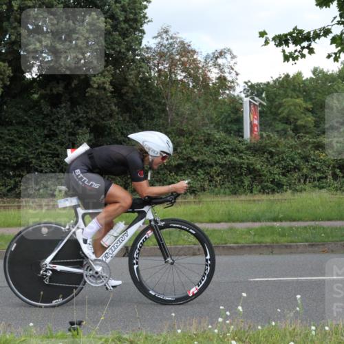 10.08.2025 - GEWOBA Citytriathlon Bremen Yannick Fuchs http://msf.ph/oto/8568093 10.08.2025 12:52:08 Radfahren 604, 664, 708, 738, 891, 905, 973, 977, 1017, 1037 meine-sportfotos.de