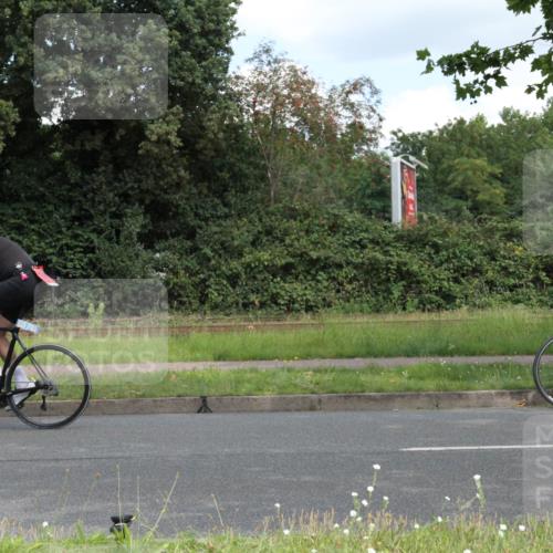 10.08.2025 - GEWOBA Citytriathlon Bremen Yannick Fuchs http://msf.ph/oto/8568150 10.08.2025 12:53:38 Radfahren 631, 739, 759, 902, 933, 966, 1035 meine-sportfotos.de