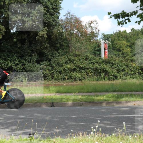 10.08.2025 - GEWOBA Citytriathlon Bremen Yannick Fuchs http://msf.ph/oto/8568238 10.08.2025 12:55:03 Radfahren 563, 591, 632, 714, 728, 761, 766, 781, 794, 877, 1015, 1029 meine-sportfotos.de