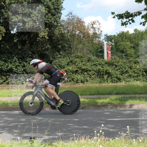 10.08.2025 - GEWOBA Citytriathlon Bremen Yannick Fuchs http://msf.ph/oto/8568242 10.08.2025 12:55:06 Radfahren 563, 591, 632, 714, 728, 761, 766, 781, 794, 877, 1015, 1029 meine-sportfotos.de