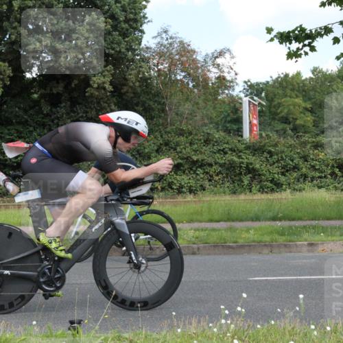 10.08.2025 - GEWOBA Citytriathlon Bremen Yannick Fuchs http://msf.ph/oto/8568288 10.08.2025 12:55:57 Radfahren 636, 765, 779, 784, 883, 890, 896, 1024, 1025 meine-sportfotos.de