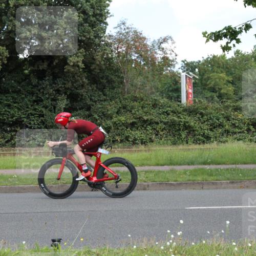 10.08.2025 - GEWOBA Citytriathlon Bremen Yannick Fuchs http://msf.ph/oto/8568294 10.08.2025 12:56:05 Radfahren 589, 662, 765, 784, 883, 890, 896, 1024, 1025 meine-sportfotos.de