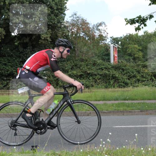 10.08.2025 - GEWOBA Citytriathlon Bremen Yannick Fuchs http://msf.ph/oto/8568299 10.08.2025 12:56:11 Radfahren 589, 662, 764, 765, 784, 844, 1024, 1025 meine-sportfotos.de