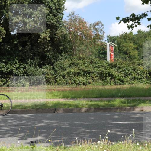 10.08.2025 - GEWOBA Citytriathlon Bremen Yannick Fuchs http://msf.ph/oto/8568350 10.08.2025 12:57:04 Radfahren 559, 672, 723, 730, 755, 758, 830, 879, 913, 940, 969, 1003, 1014 meine-sportfotos.de