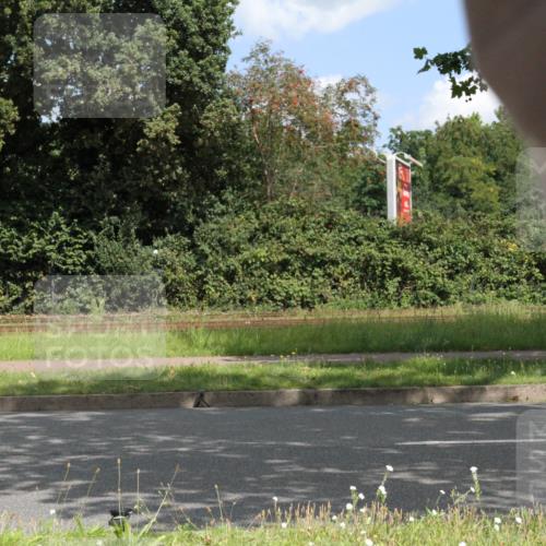 10.08.2025 - GEWOBA Citytriathlon Bremen Yannick Fuchs http://msf.ph/oto/8568406 10.08.2025 12:57:33 Radfahren 572, 690, 720, 825, 853, 892, 900, 1018 meine-sportfotos.de