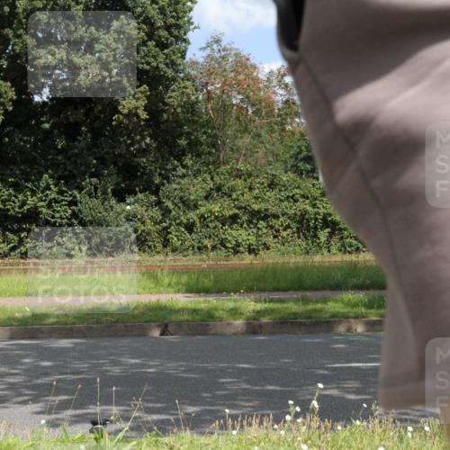 10.08.2025 - GEWOBA Citytriathlon Bremen Yannick Fuchs http://msf.ph/oto/8568407 10.08.2025 12:57:33 Radfahren 572, 690, 720, 825, 853, 892, 900, 1018 meine-sportfotos.de