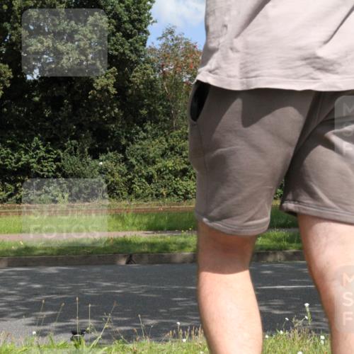 10.08.2025 - GEWOBA Citytriathlon Bremen Yannick Fuchs http://msf.ph/oto/8568412 10.08.2025 12:57:35 Radfahren 572, 690, 720, 825, 853, 892, 900, 1018 meine-sportfotos.de