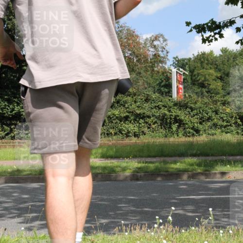 10.08.2025 - GEWOBA Citytriathlon Bremen Yannick Fuchs http://msf.ph/oto/8568415 10.08.2025 12:57:36 Radfahren 690, 720, 825, 853, 869, 892, 900, 1018 meine-sportfotos.de