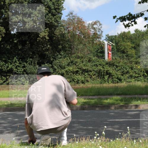 10.08.2025 - GEWOBA Citytriathlon Bremen Yannick Fuchs http://msf.ph/oto/8568424 10.08.2025 12:57:40 Radfahren 690, 720, 825, 853, 869, 892, 1018 meine-sportfotos.de