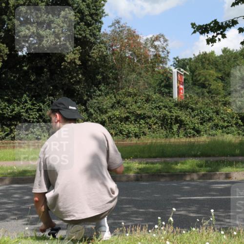 10.08.2025 - GEWOBA Citytriathlon Bremen Yannick Fuchs http://msf.ph/oto/8568429 10.08.2025 12:57:44 Radfahren 650, 660, 690, 825, 853, 869, 1018 meine-sportfotos.de