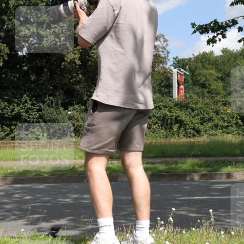 10.08.2025 - GEWOBA Citytriathlon Bremen Yannick Fuchs http://msf.ph/oto/8568435 10.08.2025 12:57:46 Radfahren 650, 660, 671, 690, 825, 853, 869, 1018 meine-sportfotos.de