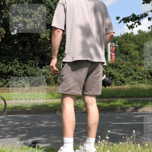 10.08.2025 - GEWOBA Citytriathlon Bremen Yannick Fuchs http://msf.ph/oto/8568444 10.08.2025 12:57:49 Radfahren 650, 660, 671, 825, 853, 869, 1018 meine-sportfotos.de