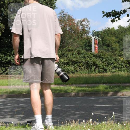 10.08.2025 - GEWOBA Citytriathlon Bremen Yannick Fuchs http://msf.ph/oto/8568455 10.08.2025 12:57:53 Radfahren 650, 660, 671, 825, 853, 869, 920, 1018 meine-sportfotos.de