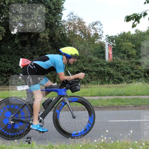 10.08.2025 - GEWOBA Citytriathlon Bremen Yannick Fuchs http://msf.ph/oto/8568529 10.08.2025 12:59:50 Radfahren 595, 614, 623, 628, 644, 698, 835, 850, 889, 907, 934, 949, 1002, 1030 meine-sportfotos.de