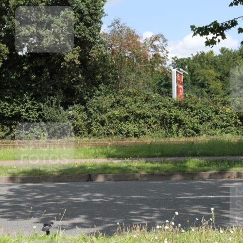 10.08.2025 - GEWOBA Citytriathlon Bremen Yannick Fuchs http://msf.ph/oto/8568669 10.08.2025 13:02:42 Radfahren 647, 661, 712, 911, 955 meine-sportfotos.de