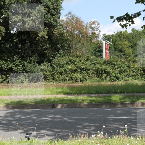 10.08.2025 - GEWOBA Citytriathlon Bremen Yannick Fuchs http://msf.ph/oto/8568691 10.08.2025 13:03:01 Radfahren 668, 693, 945, 1020 meine-sportfotos.de