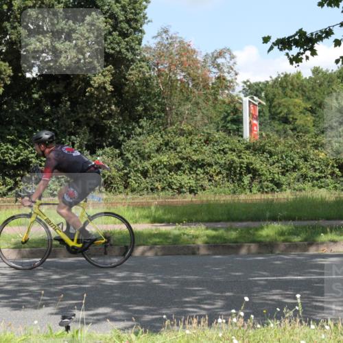 10.08.2025 - GEWOBA Citytriathlon Bremen Yannick Fuchs http://msf.ph/oto/8568742 10.08.2025 13:03:37 Radfahren 753, 812, 823, 925 meine-sportfotos.de