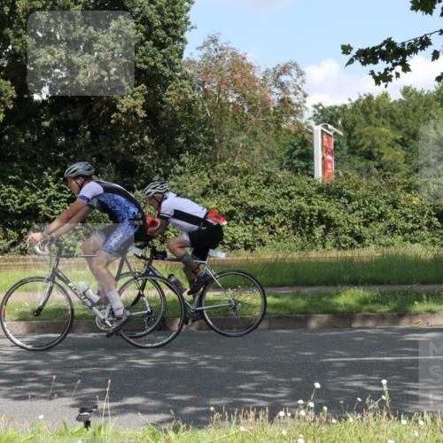 10.08.2025 - GEWOBA Citytriathlon Bremen Yannick Fuchs http://msf.ph/oto/8568761 10.08.2025 13:03:44 Radfahren 676, 753, 812, 823, 908, 925, 965, 1007 meine-sportfotos.de