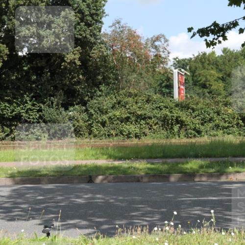 10.08.2025 - GEWOBA Citytriathlon Bremen Yannick Fuchs http://msf.ph/oto/8568765 10.08.2025 13:03:45 Radfahren 574, 676, 753, 812, 823, 908, 925, 965, 1007 meine-sportfotos.de