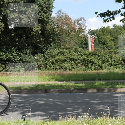 10.08.2025 - GEWOBA Citytriathlon Bremen Yannick Fuchs http://msf.ph/oto/8568786 10.08.2025 13:03:53 Radfahren 574, 576, 676, 685, 753, 812, 823, 908, 965, 1007 meine-sportfotos.de