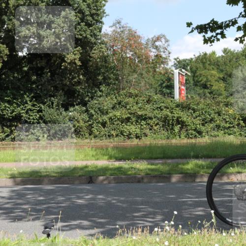 10.08.2025 - GEWOBA Citytriathlon Bremen Yannick Fuchs http://msf.ph/oto/8568842 10.08.2025 13:04:12 Radfahren 576, 605, 625, 640, 685, 697, 760, 769, 786, 946, 960, 963, 1013, 1036 meine-sportfotos.de