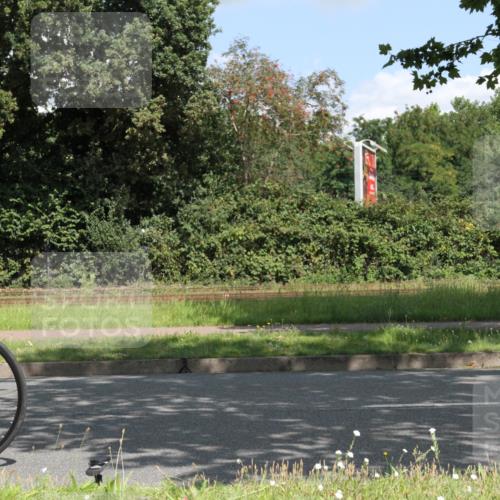 10.08.2025 - GEWOBA Citytriathlon Bremen Yannick Fuchs http://msf.ph/oto/8568847 10.08.2025 13:04:14 Radfahren 576, 605, 625, 640, 674, 697, 760, 769, 786, 799, 946, 960, 963, 1013, 1036 meine-sportfotos.de