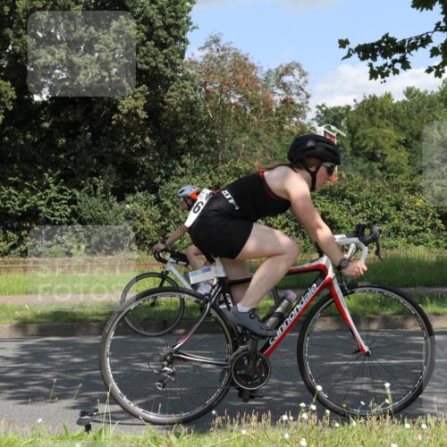 10.08.2025 - GEWOBA Citytriathlon Bremen Yannick Fuchs http://msf.ph/oto/8568855 10.08.2025 13:04:17 Radfahren 576, 605, 625, 640, 674, 697, 760, 769, 786, 799, 946, 960, 963, 1013, 1036 meine-sportfotos.de
