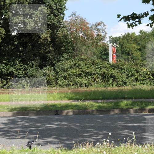 10.08.2025 - GEWOBA Citytriathlon Bremen Yannick Fuchs http://msf.ph/oto/8568873 10.08.2025 13:04:23 Radfahren 640, 674, 751, 760, 769, 799, 808, 875, 946, 960, 1013, 1036 meine-sportfotos.de