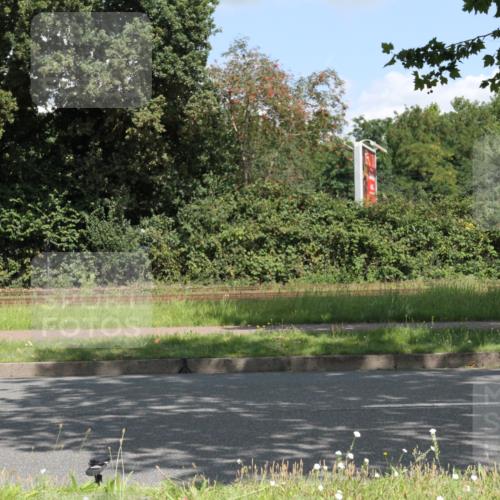 10.08.2025 - GEWOBA Citytriathlon Bremen Yannick Fuchs http://msf.ph/oto/8568877 10.08.2025 13:04:24 Radfahren 640, 674, 751, 760, 769, 799, 808, 875, 939, 946, 960, 1013, 1036 meine-sportfotos.de