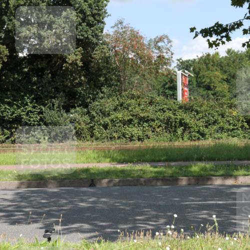 10.08.2025 - GEWOBA Citytriathlon Bremen Yannick Fuchs http://msf.ph/oto/8568893 10.08.2025 13:04:30 Radfahren 583, 674, 675, 751, 799, 808, 875, 939, 960 meine-sportfotos.de