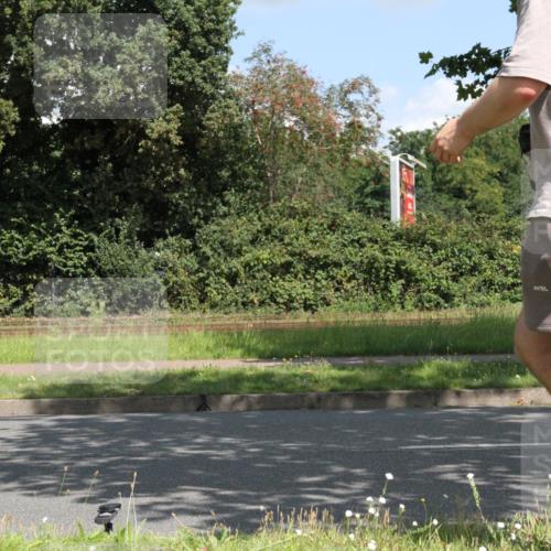 10.08.2025 - GEWOBA Citytriathlon Bremen Yannick Fuchs http://msf.ph/oto/8568901 10.08.2025 13:04:32 Radfahren 583, 674, 675, 751, 799, 808, 875, 909, 939 meine-sportfotos.de
