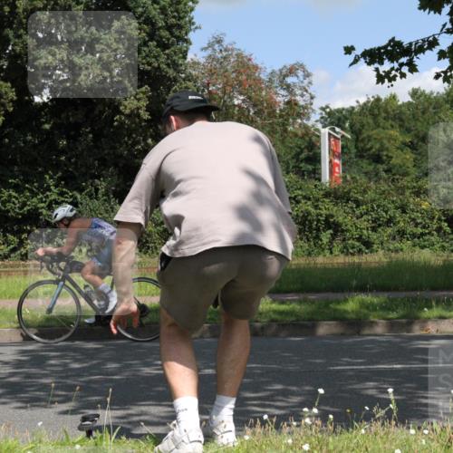 10.08.2025 - GEWOBA Citytriathlon Bremen Yannick Fuchs http://msf.ph/oto/8568904 10.08.2025 13:04:33 Radfahren 583, 674, 675, 751, 799, 808, 875, 909, 939 meine-sportfotos.de