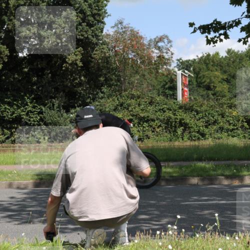 10.08.2025 - GEWOBA Citytriathlon Bremen Yannick Fuchs http://msf.ph/oto/8568920 10.08.2025 13:04:45 Radfahren 583, 629, 675, 751, 808, 909, 929, 930, 939, 951 meine-sportfotos.de