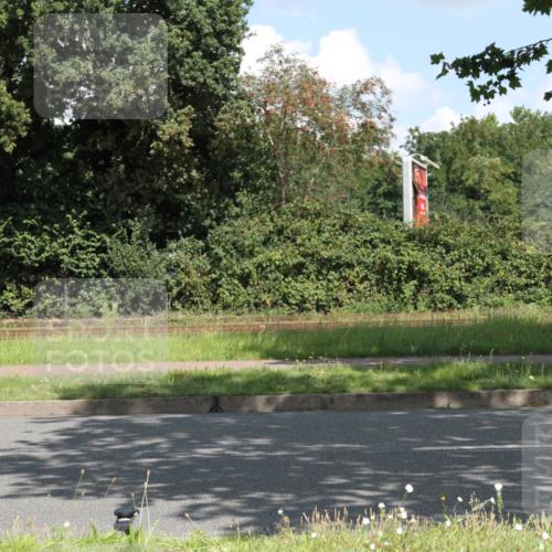 10.08.2025 - GEWOBA Citytriathlon Bremen Yannick Fuchs http://msf.ph/oto/8569016 10.08.2025 13:06:37 Radfahren 621, 655, 699, 732, 788, 840, 856, 867, 914, 927 meine-sportfotos.de