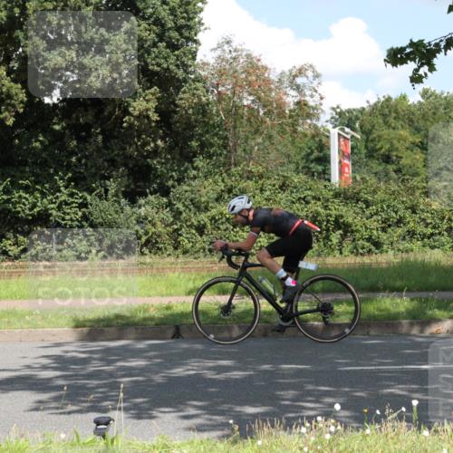 10.08.2025 - GEWOBA Citytriathlon Bremen Yannick Fuchs http://msf.ph/oto/8569076 10.08.2025 13:07:40 Radfahren 578, 648, 873, 941, 959 meine-sportfotos.de