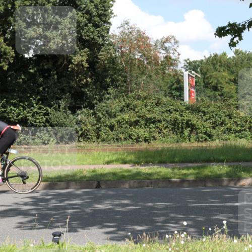 10.08.2025 - GEWOBA Citytriathlon Bremen Yannick Fuchs http://msf.ph/oto/8569077 10.08.2025 13:07:41 Radfahren 578, 648, 873, 941, 959 meine-sportfotos.de