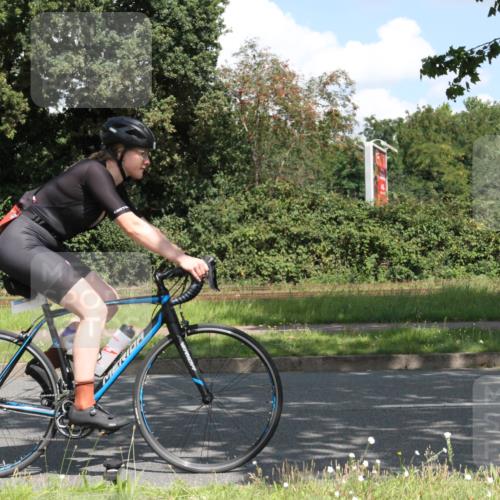 10.08.2025 - GEWOBA Citytriathlon Bremen Yannick Fuchs http://msf.ph/oto/8569086 10.08.2025 13:07:52 Radfahren 578, 689, 774, 941 meine-sportfotos.de