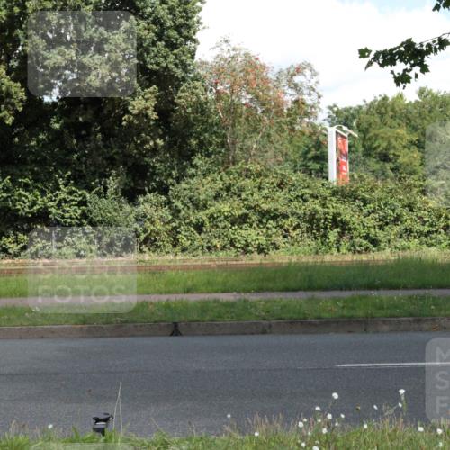 10.08.2025 - GEWOBA Citytriathlon Bremen Yannick Fuchs http://msf.ph/oto/8569178 10.08.2025 13:11:19 Radfahren 593, 664, 686, 688, 708, 738, 759, 915 meine-sportfotos.de