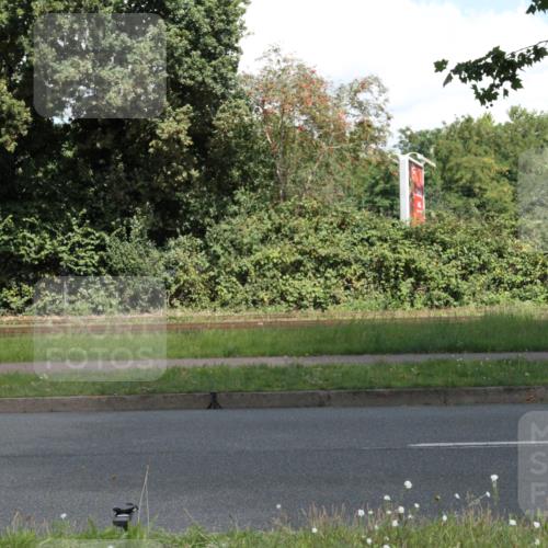 10.08.2025 - GEWOBA Citytriathlon Bremen Yannick Fuchs http://msf.ph/oto/8569179 10.08.2025 13:11:20 Radfahren 593, 664, 686, 688, 708, 759, 915 meine-sportfotos.de